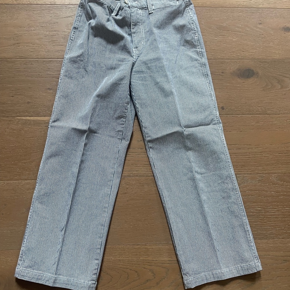 J Crew wide leg cropped pants. Like new.